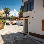 House - Sea Breeze Feriehus Poreč