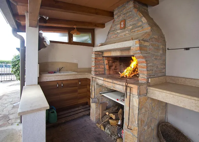 House - Sea Breeze 펜션 포레치