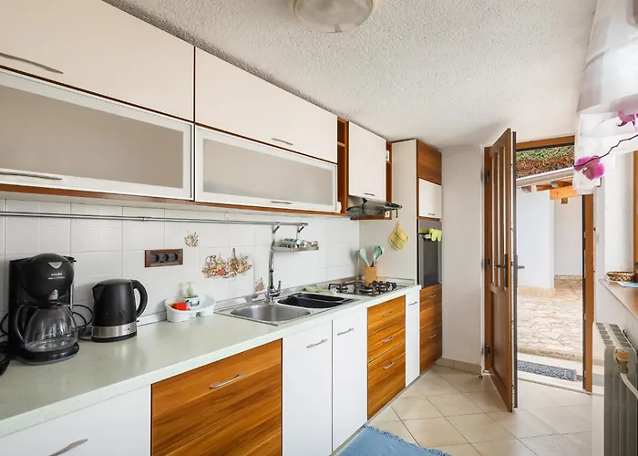 House - Sea Breeze Vikendica *