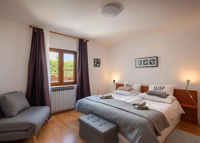 Vikendica House - Sea Breeze Porec