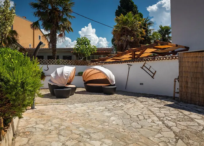 Vikendica House - Sea Breeze Porec