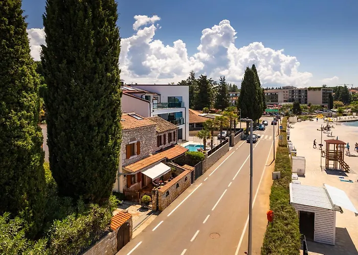 House - Sea Breeze *