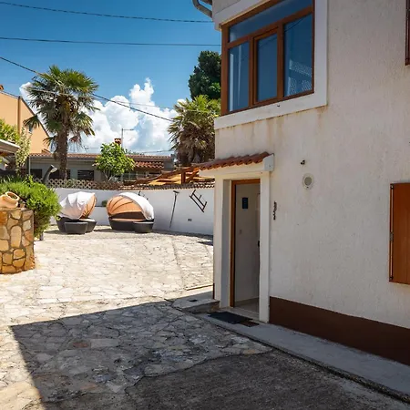 House - Sea Breeze Casa de Férias Poreč