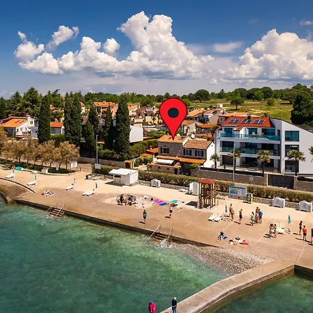 House - Sea Breeze Casa de Férias Poreč